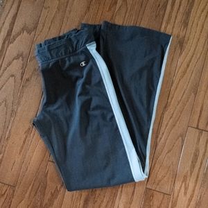 Champion running pants, sz M